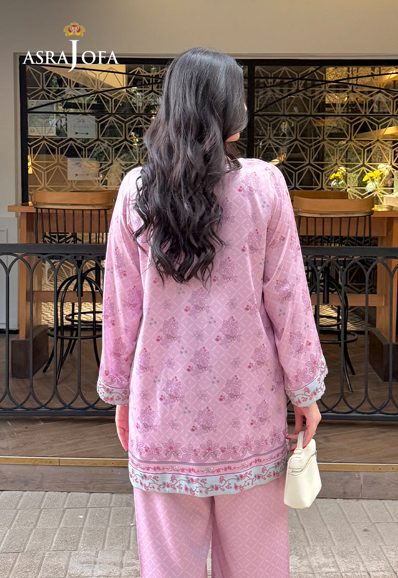 Asra Jofa ASPS-02 lilac printed charmeuse silk shirt – back view showing scattered floral motifs and pale blue hem border