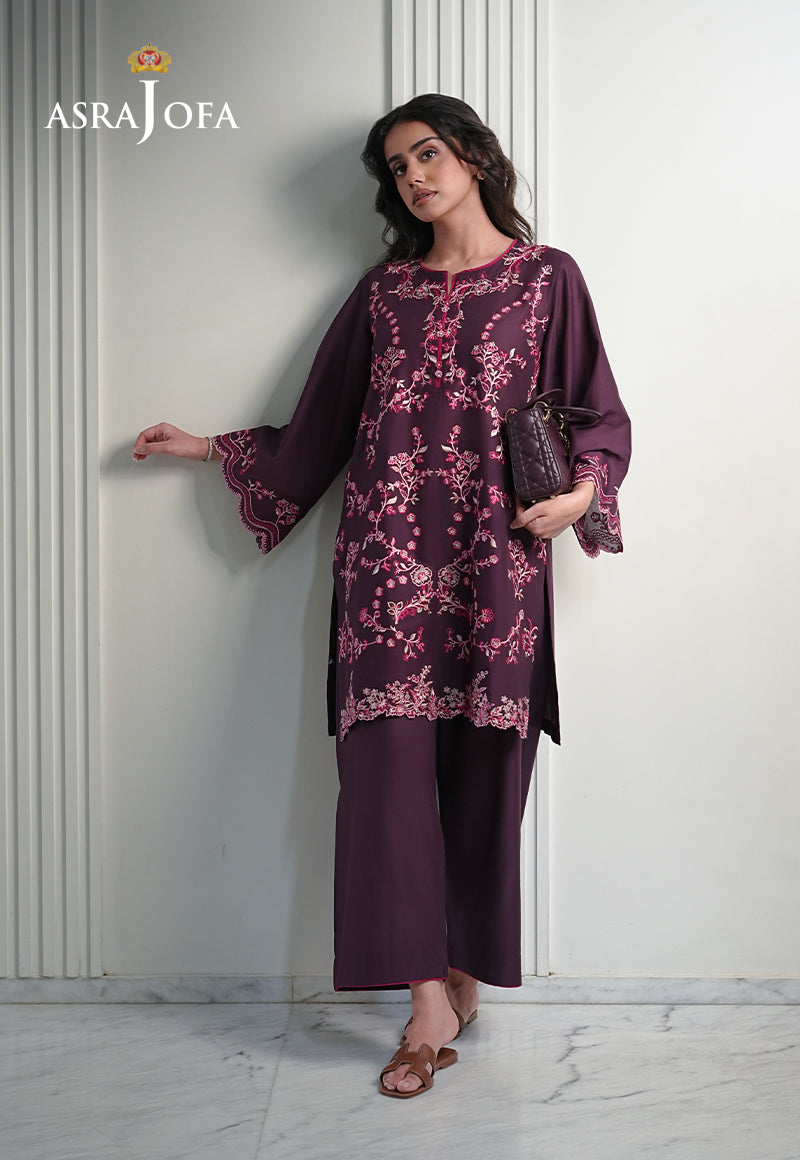 Asra Jofa ASAE-05 plum purple embroidered cambric 2-piece suit with wide-leg trousers â€“ full length front view