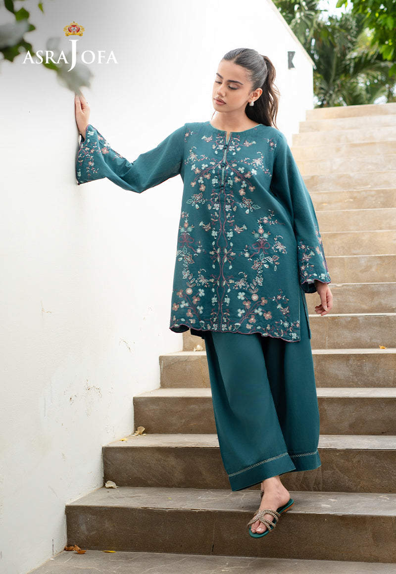 Asra Jofa ASAE-02 teal green floral embroidered cambric kurta with wide-leg salwar â€“ full length front view
