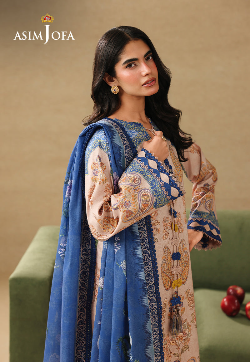 Asim Jofa AJUBC-05 light peach paisley printed lawn shirt – upper-body view showing blue neckline and patterned cuffs