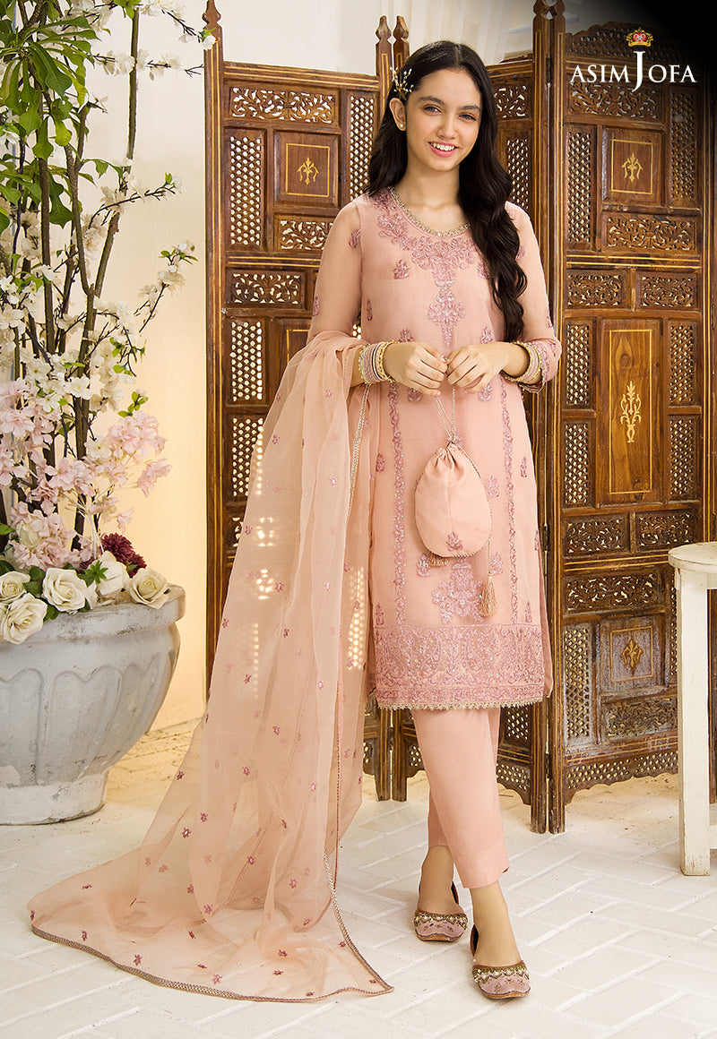 semi formal pakistani dresses Beautiful cream Pakistani semi formal dress by Misha Lakhani