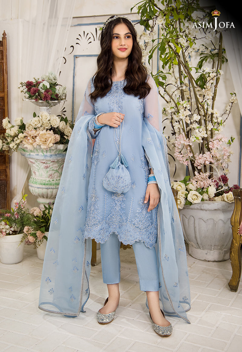 Buy this Pakistani formal dress for wedding in USA – Nameera by Farooq